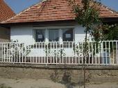 elad� h�z Pestt�l 28 km-re